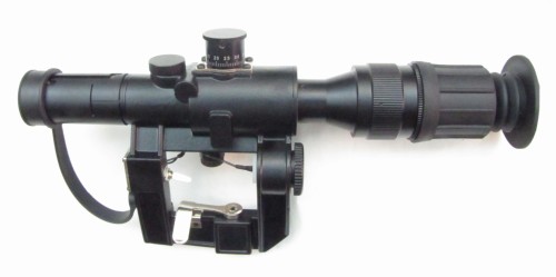 OTTICA per AK47 / SVD replica con attacco laterale . Ret. illuminato