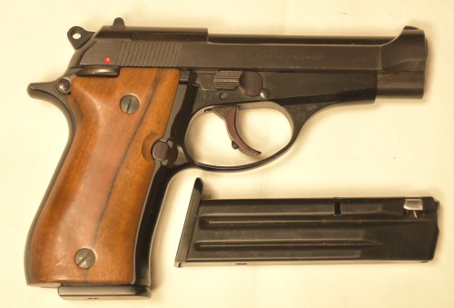 Beretta PISTOLA Mod.81 Cal.7,65B + 1 caricatore di scorta