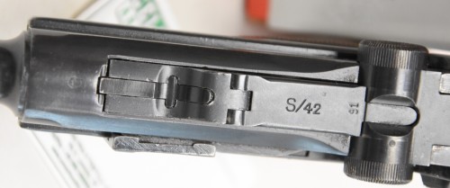 Mauser PISTOLA Mod. P08 S/42 G - cal.30 Luger MONOMATRICOLA anche il caricatore