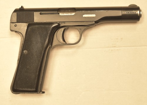 F.N. Browning PISTOLA Mod.10/22 Cal.7,65B . con secondo caricatore e fondina originale militare