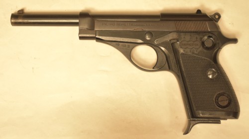Beretta PISTOLA Mod.71 Cal.22 LR a canna lunga ( cm 15 )