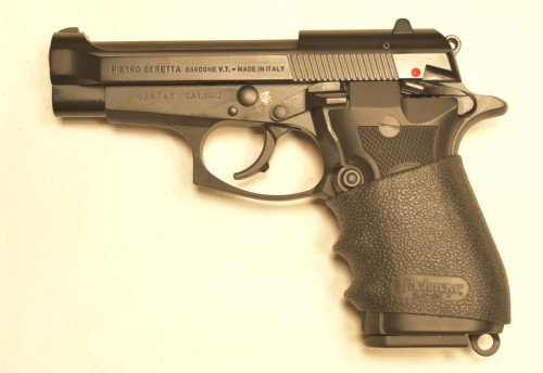 Beretta PISTOLA Mod.84 FS CHEETAH Cal.9 corto + caricatore di scorta e valigetta orig