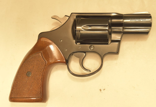 Colt REVOLVER Mod. COBRA Cal.38 Spl 6 colpi ( leggerissima)