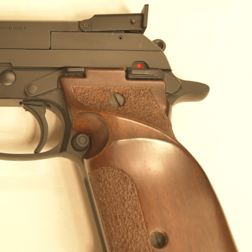 Beretta PISTOLA Mod.89 Cal. 22 LR con II^ caricatore e confezione originale completa