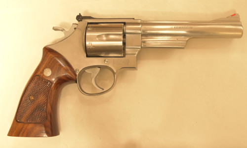 Smith & Wesson REVOLVER Mod. 629 canna 6 1/2 Cal. 44 Mag